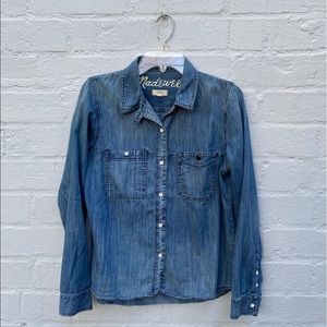Madewell Denim Button Up Long sleeve Shirt